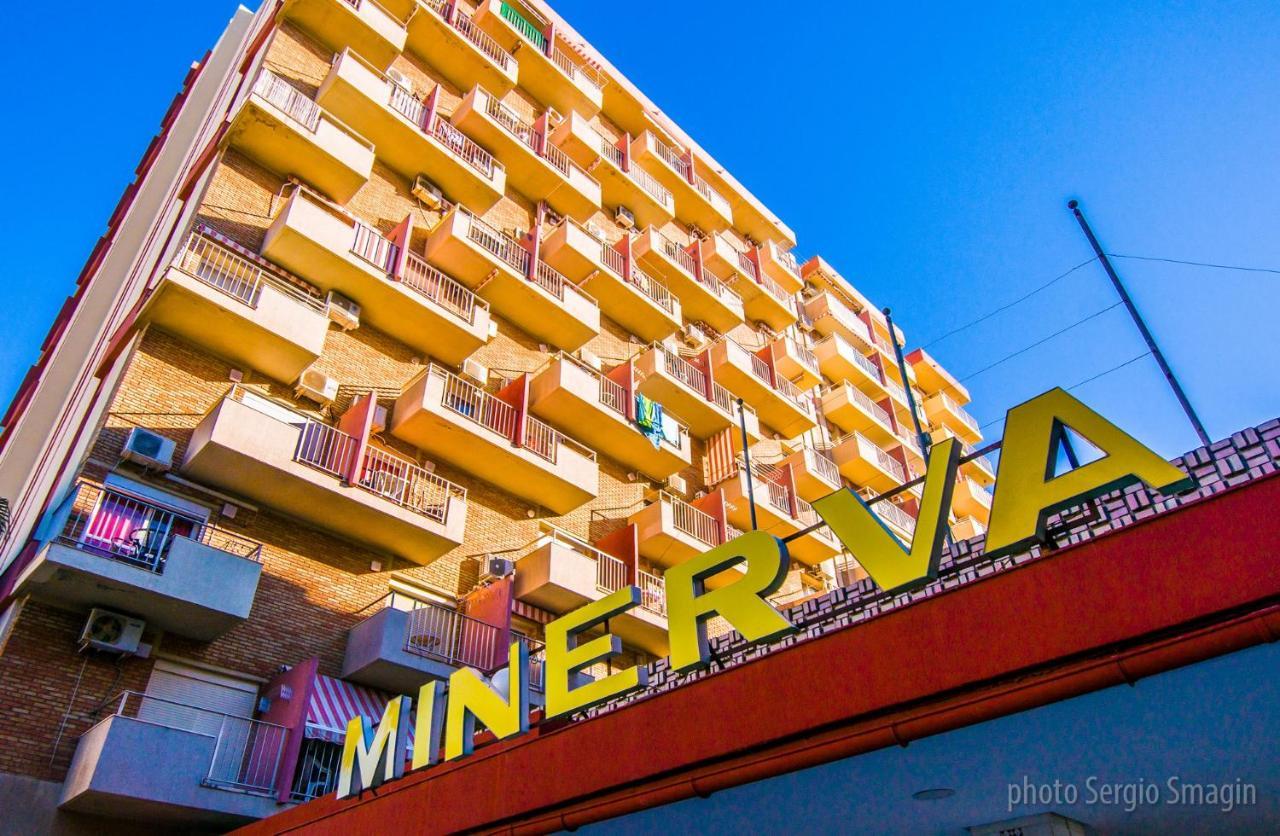 806 Minerva - Vista Al Mar, La Piscina Y La Montana - Excelente Wifi Appartamento Benalmádena